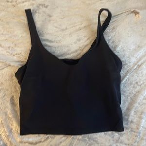Black Lululemon crop top